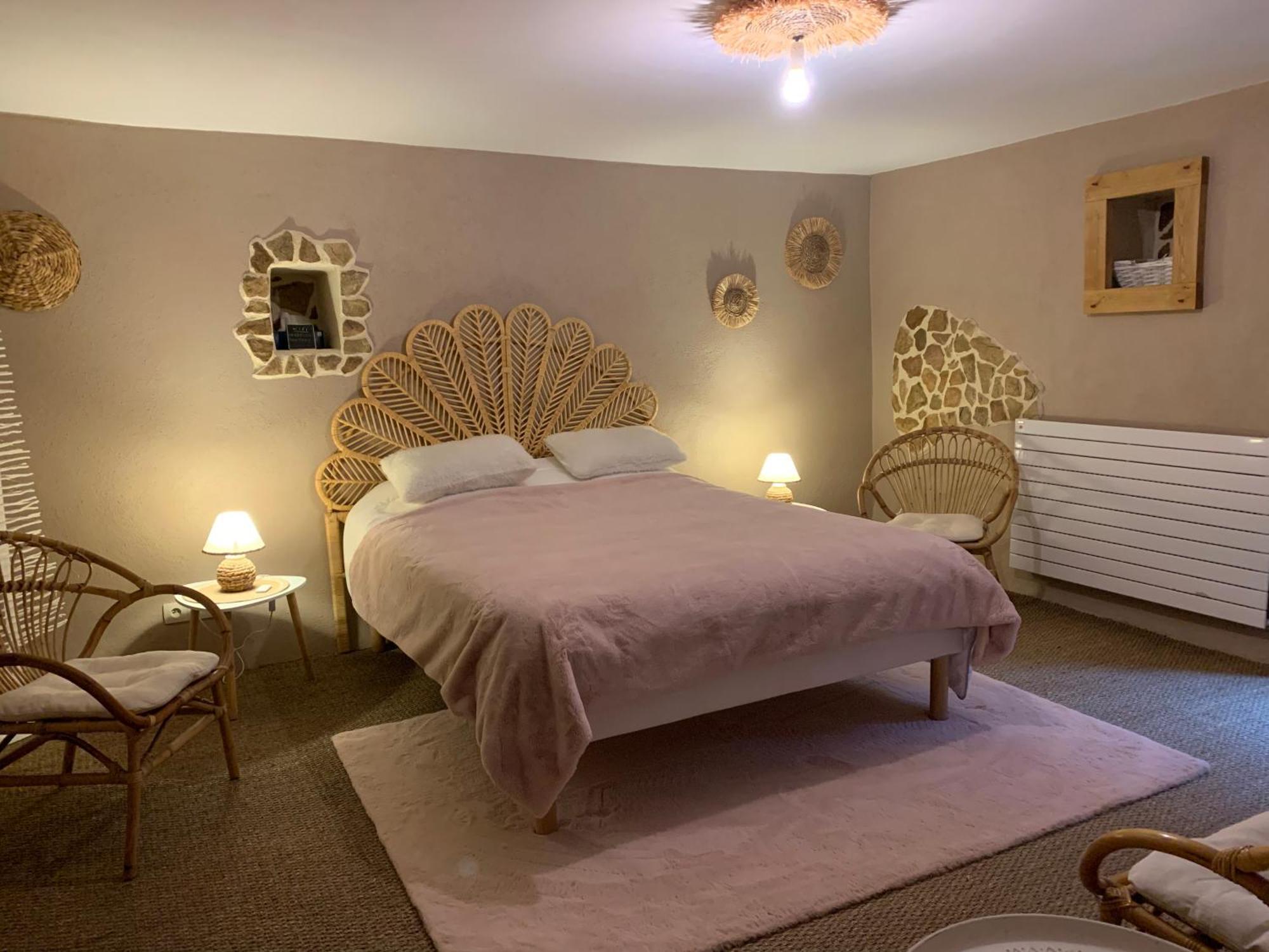Manoir Du Charme Dans Les Gorges Du Tarn Lozere Bed & Breakfast Quezac (Lozere)