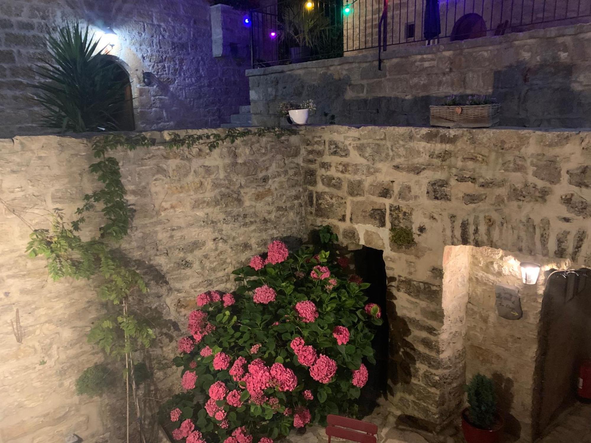 Manoir Du Charme Dans Les Gorges Du Tarn Lozere Quezac (Lozere)