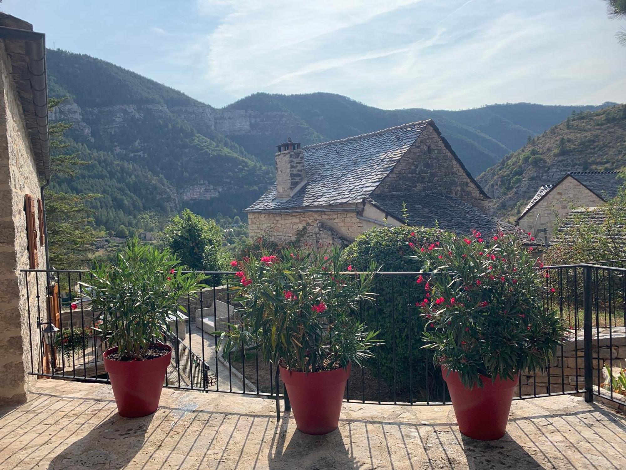 Manoir Du Charme Dans Les Gorges Du Tarn Lozere Bed & Breakfast