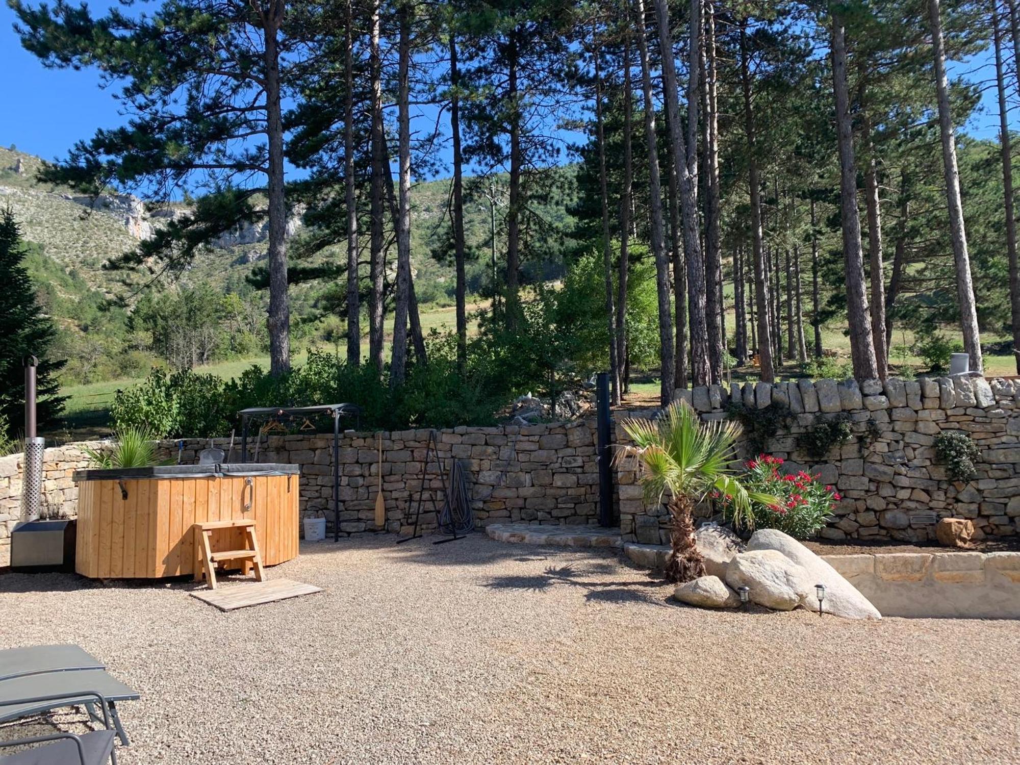 Manoir Du Charme Dans Les Gorges Du Tarn Lozere Quezac (Lozere)